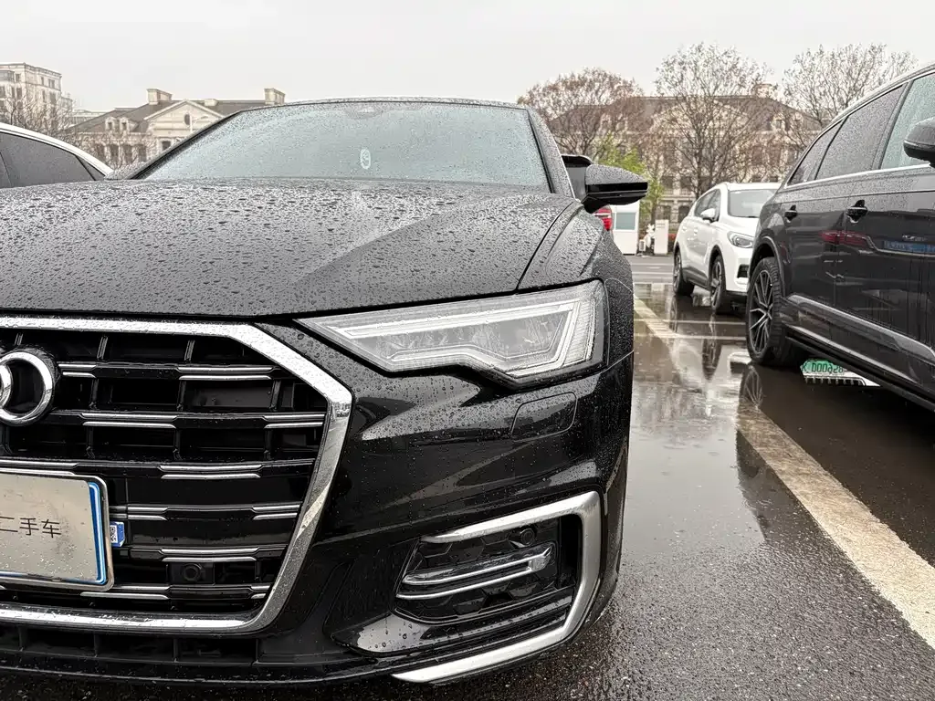 Audi A6L — фото 10