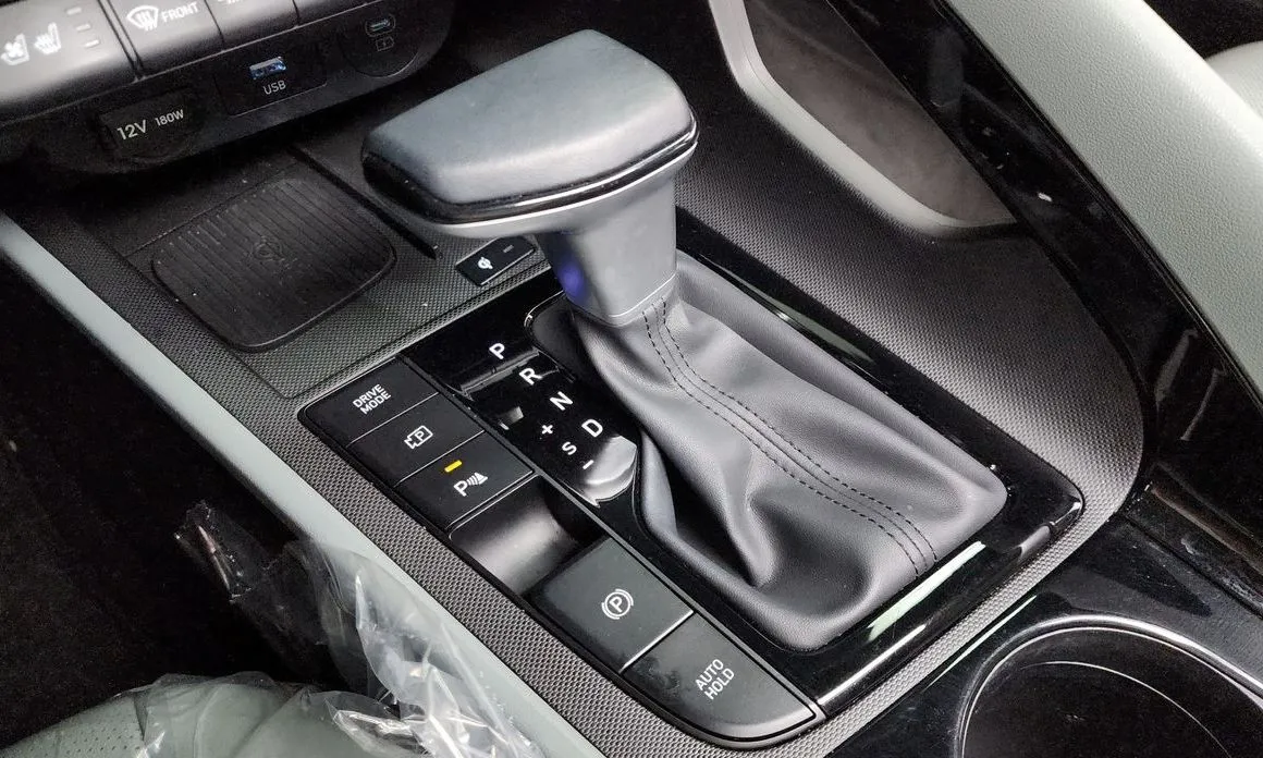 Hyundai AVANTE 2024 из KR, фото 10