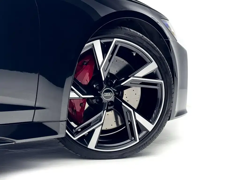 Audi RS 6 2023 из CN, фото 10
