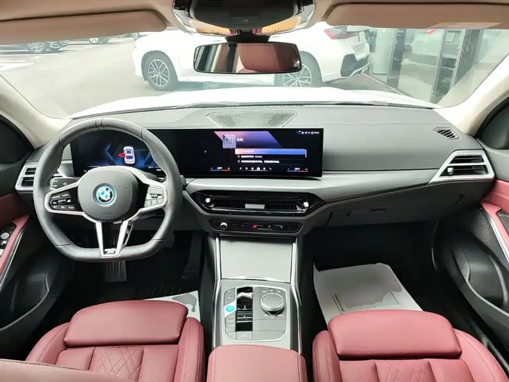 BMW i3 — фото 5