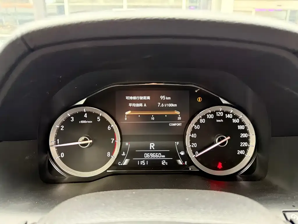 Honda UR-V 2022 из CN, фото 10