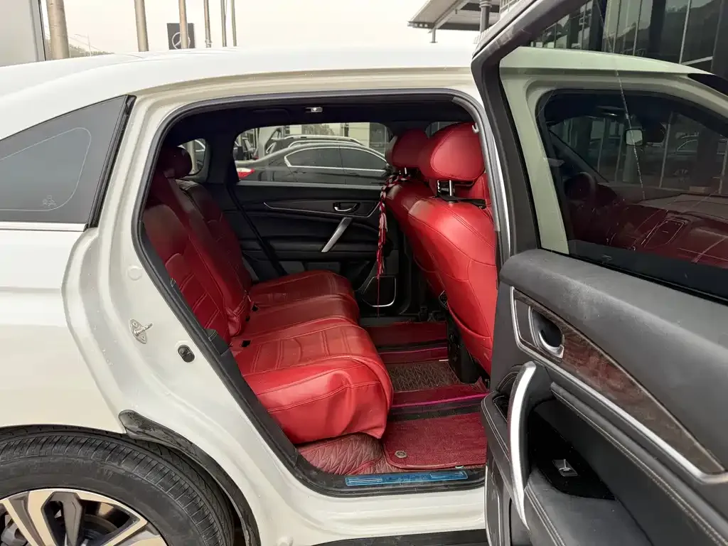 Honda UR-V 2022 из CN, фото 5