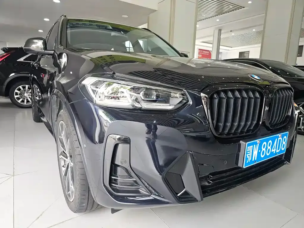 BMW X3 — фото 8