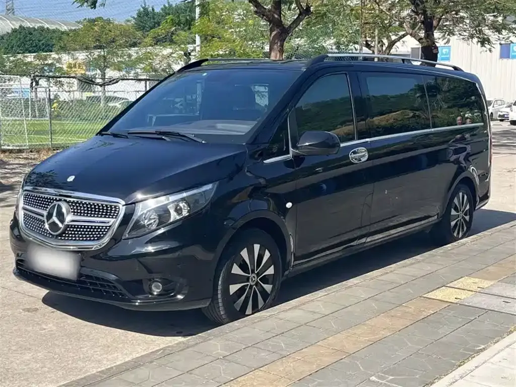 Mercedes-Benz Vito — фото 1