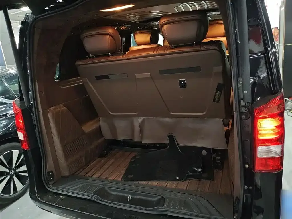 Mercedes-Benz Vito — фото 10