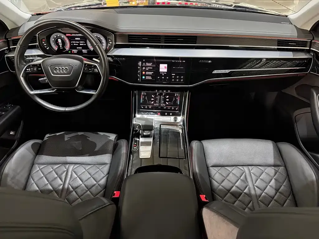 Audi A8 — фото 6