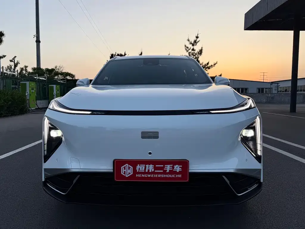 Geely Galaxy L7 — фото 4