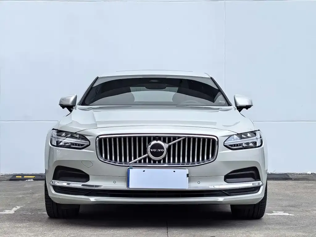 Volvo S90 — фото 5
