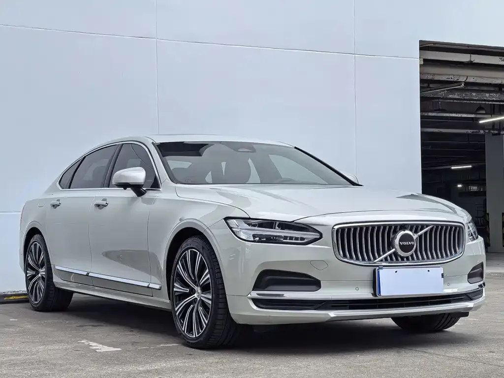 Volvo S90 — фото 8