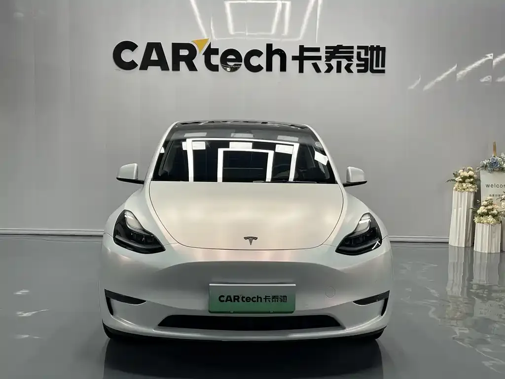 Tesla Model Y — фото 4