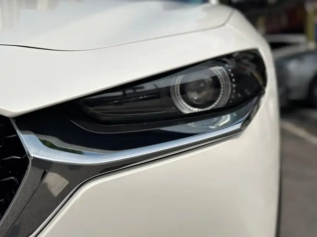 Mazda CX-30 — фото 3