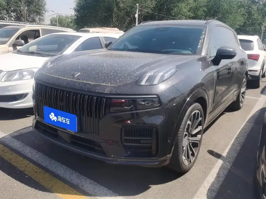 Lynk & Co 09
