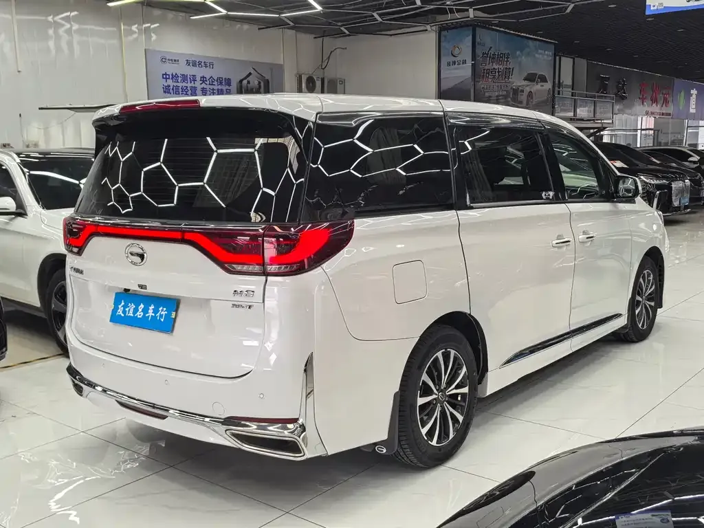 GAC Motor Trumpchi M8 — фото 7