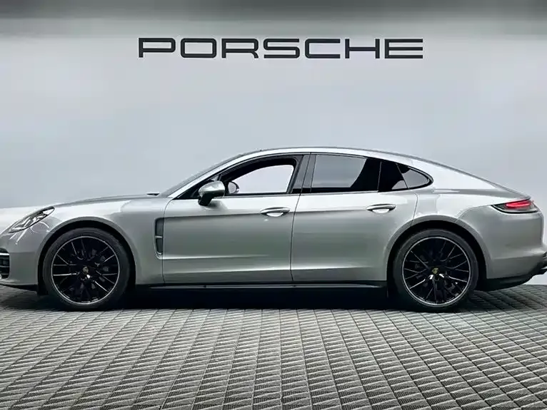 Porsche Panamera — фото 6
