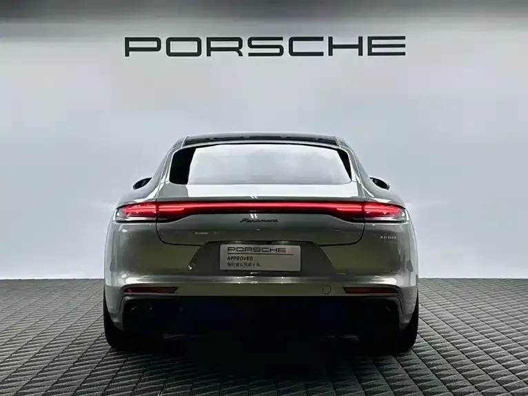Porsche Panamera — фото 2