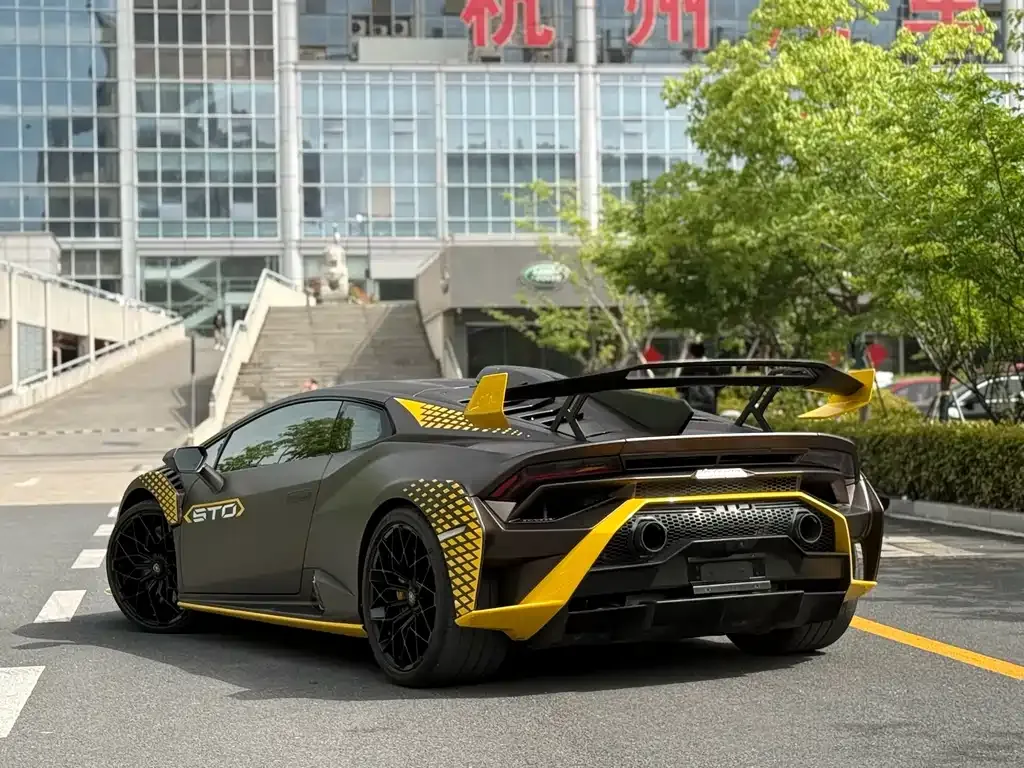 Lamborghini Huracan — фото 3