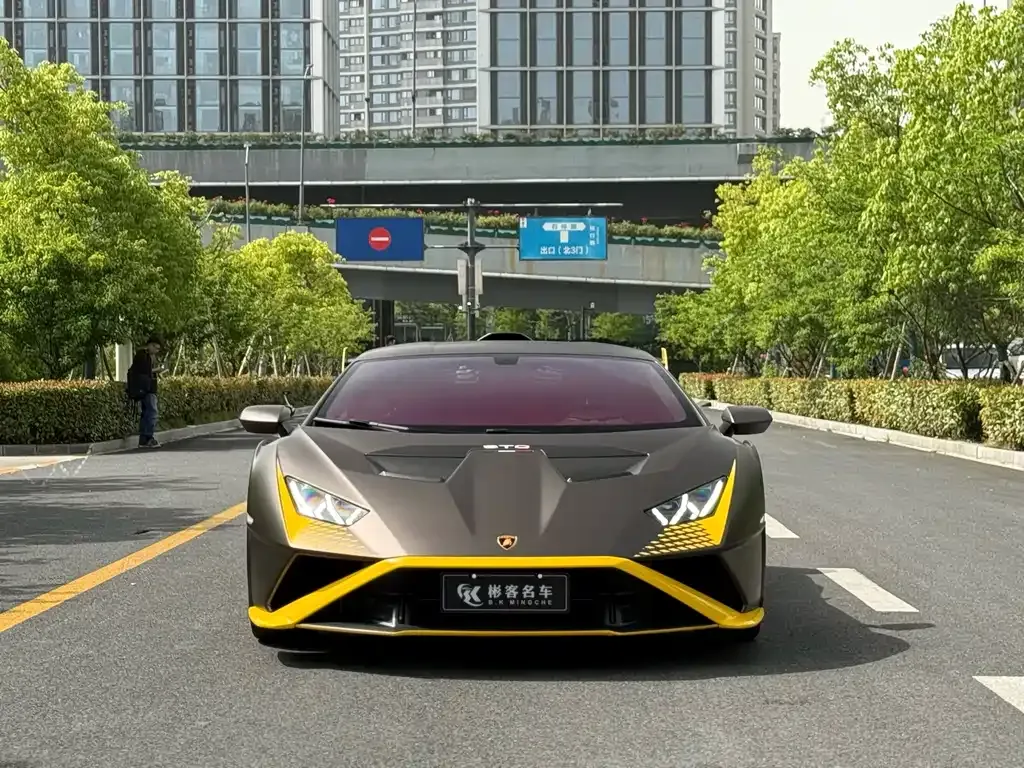 Lamborghini Huracan — фото 8