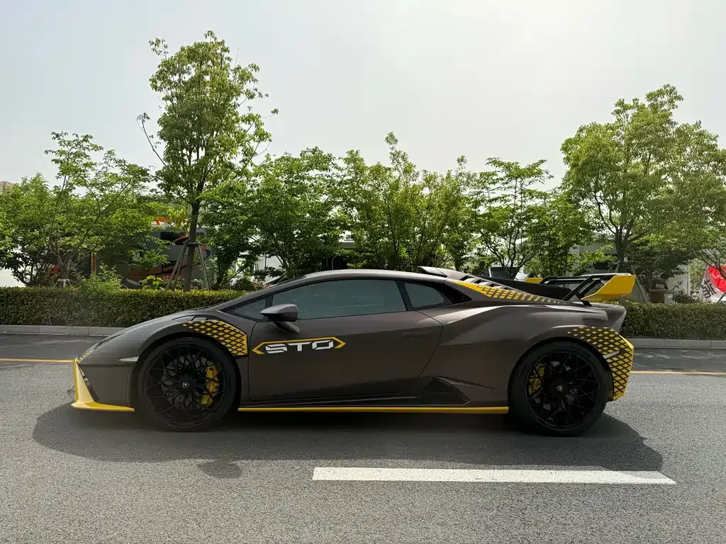 Lamborghini Huracan — фото 10