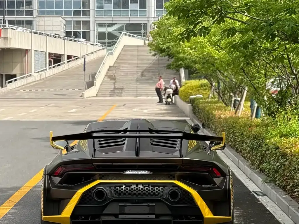 Lamborghini Huracan — фото 6