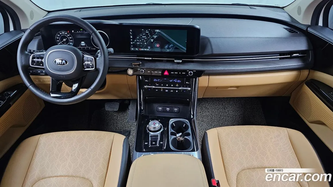 Kia Carnival — фото 10