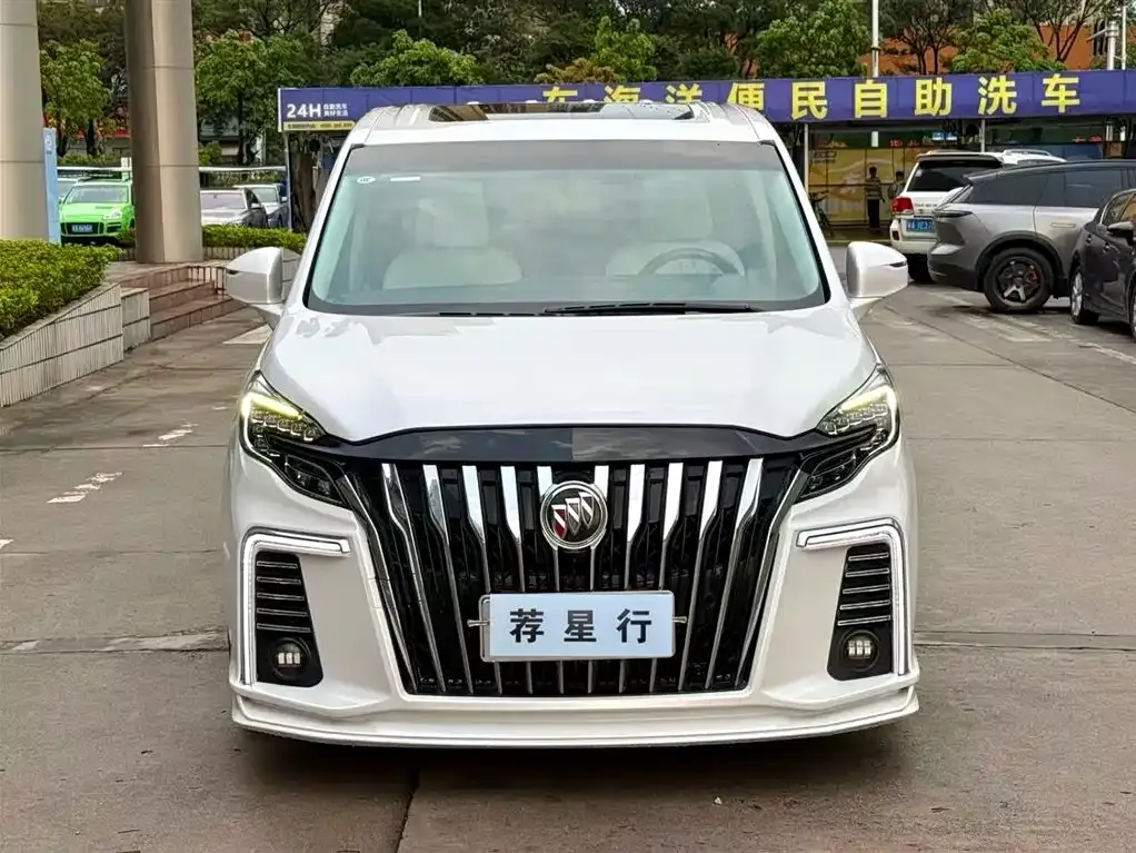 Buick GL8 2022 из CN, фото 5