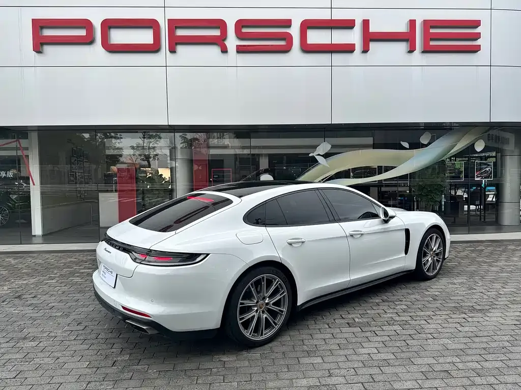 Porsche Panamera — фото 5