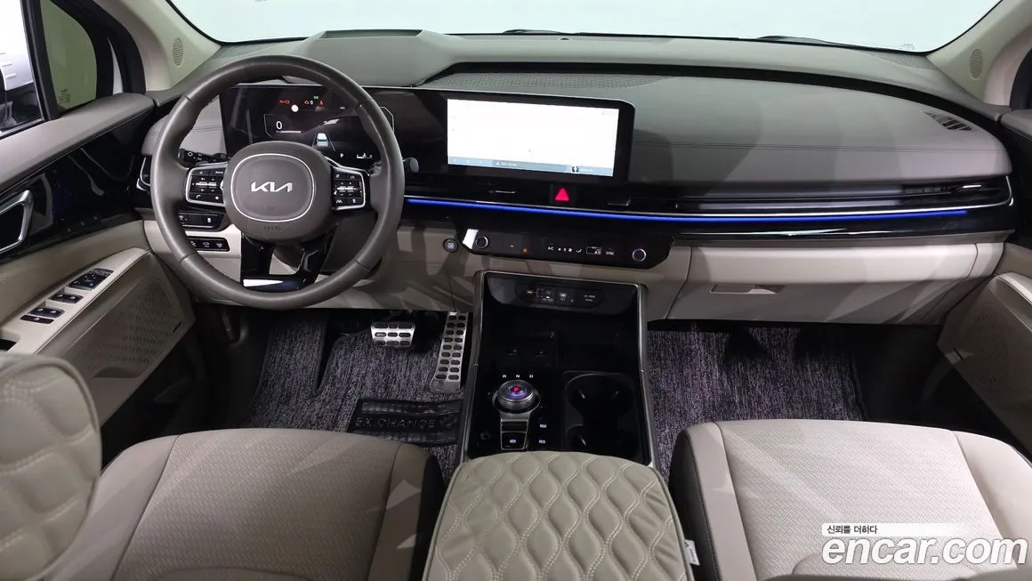 Kia Carnival — фото 9