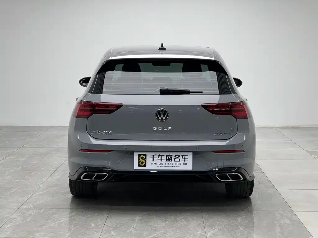 Volkswagen Golf 2024 из CN, фото 8