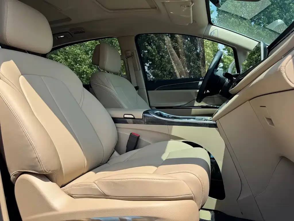 Buick GL8 Hybrid 2025 из CN, фото 10