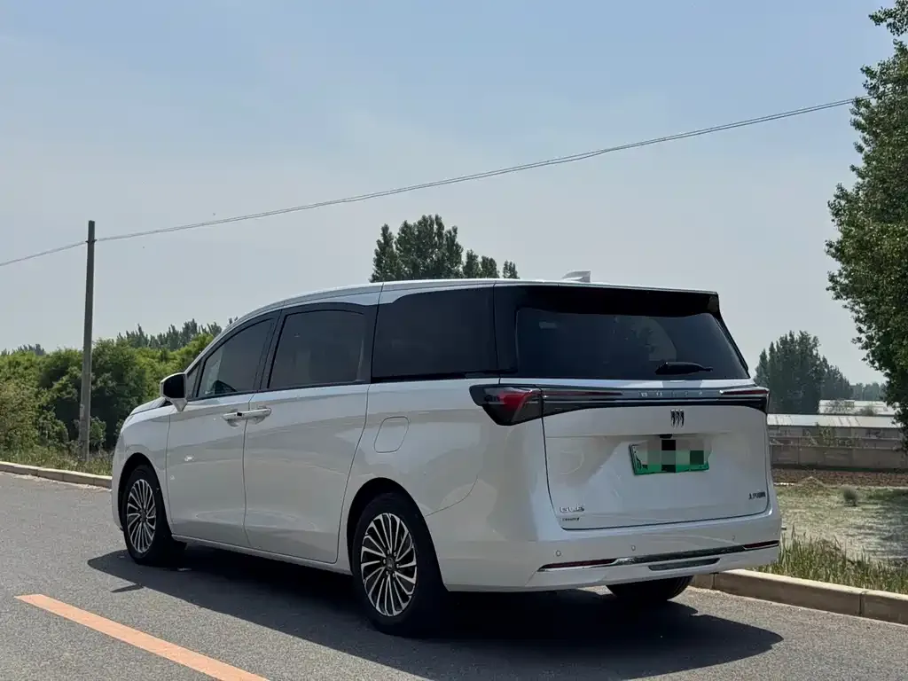 Buick GL8 Hybrid 2025 из CN, фото 8
