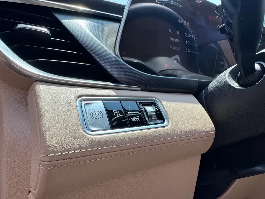 Buick GL8 Hybrid 2025 из CN, фото 9