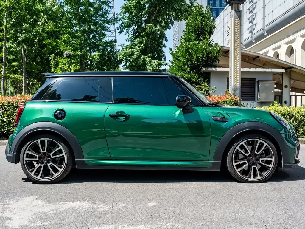 MINI Cooper (3-door) — фото 10