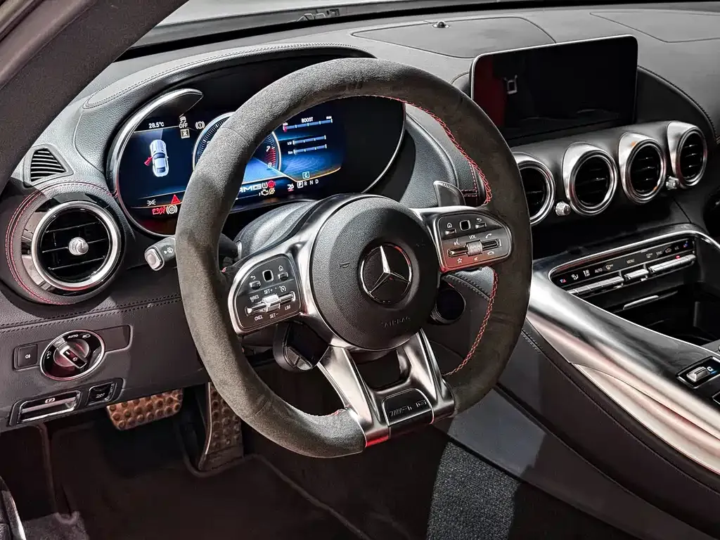 Mercedes-Benz AMG GT — фото 10