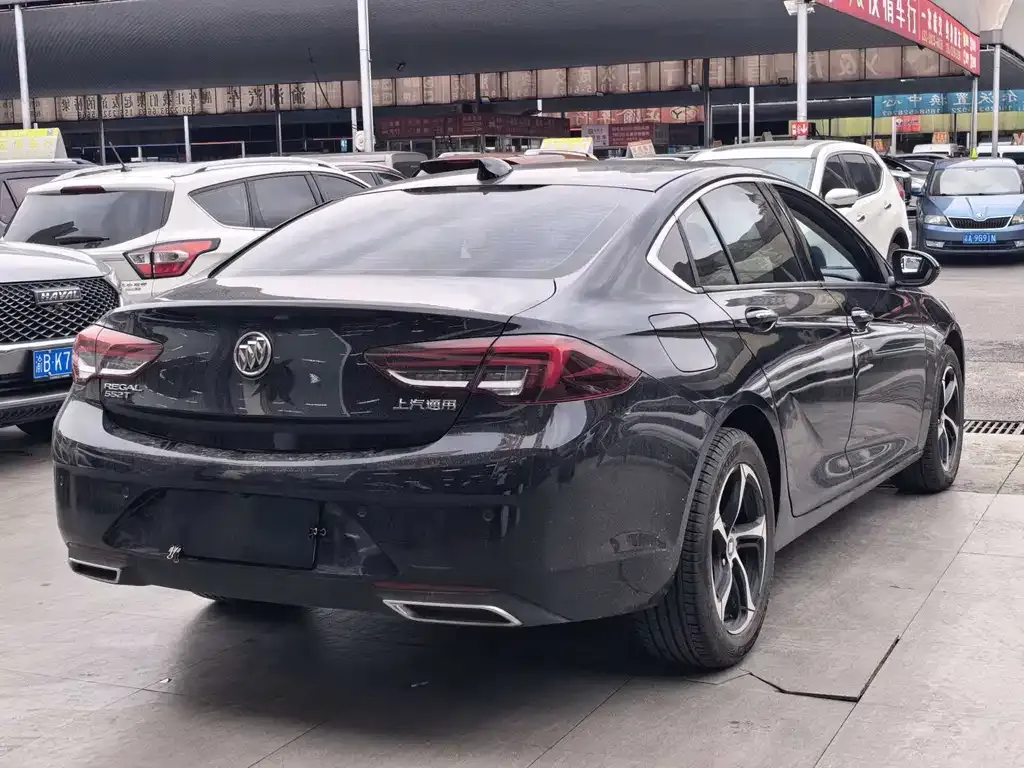 Buick Regal — фото 8