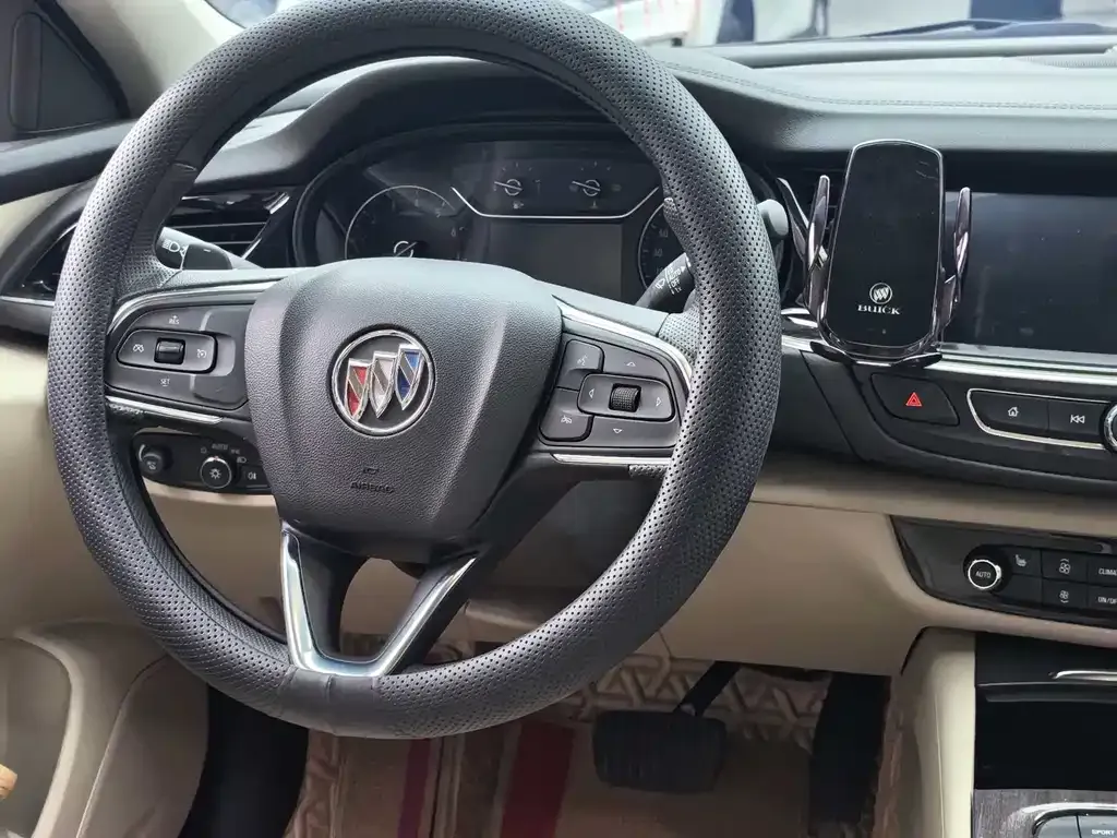 Buick Regal — фото 2