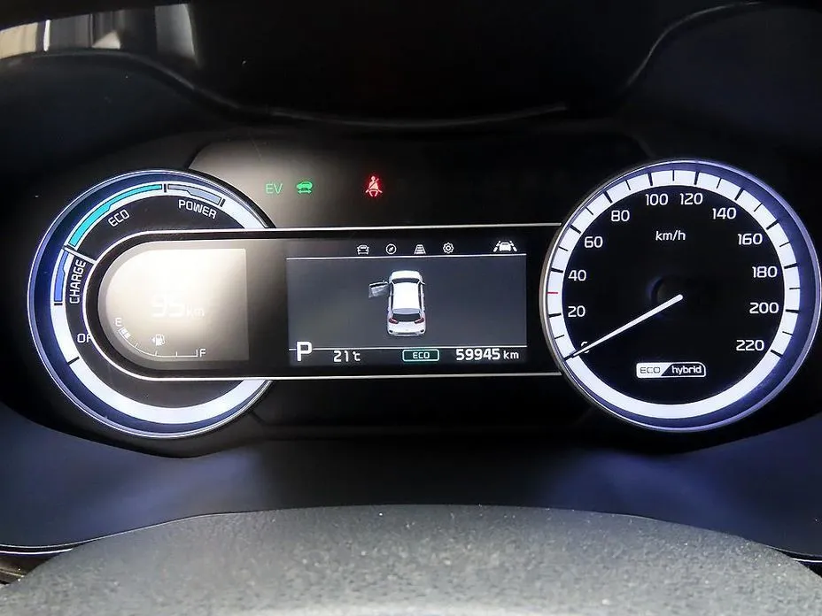 Kia Niro 2021 из KR, фото 2