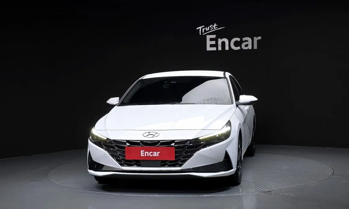Hyundai AVANTE — фото 5