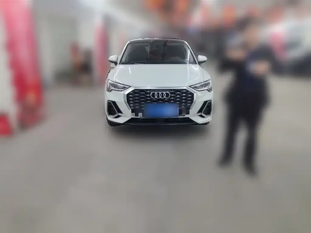 Audi Q3 Sportback 2021 из CN, фото 10
