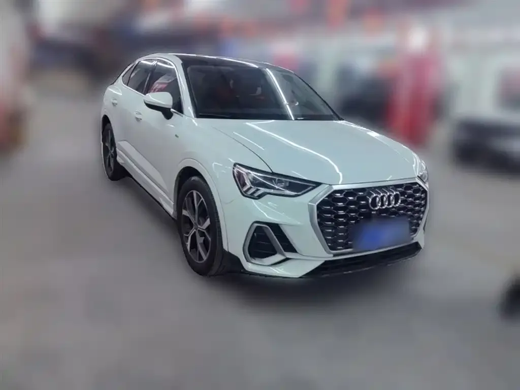 Audi Q3 Sportback 2021 из CN, фото 4