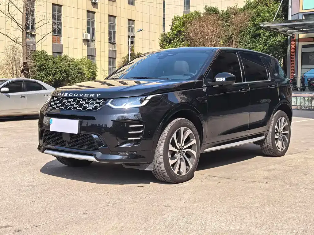 Land Rover Discovery Sport — фото 1