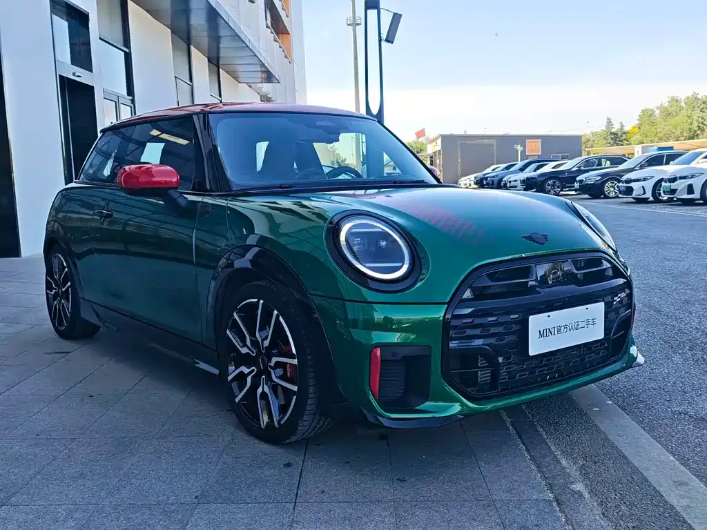 MINI JCW (John Cooper Works) — фото 6