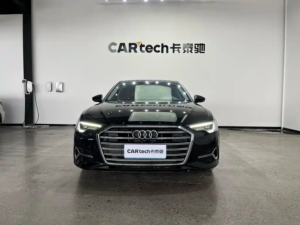 Audi A6L — фото 2