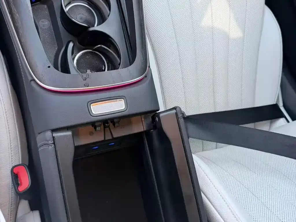 Mercedes-Benz E-Class New Energy — фото 3