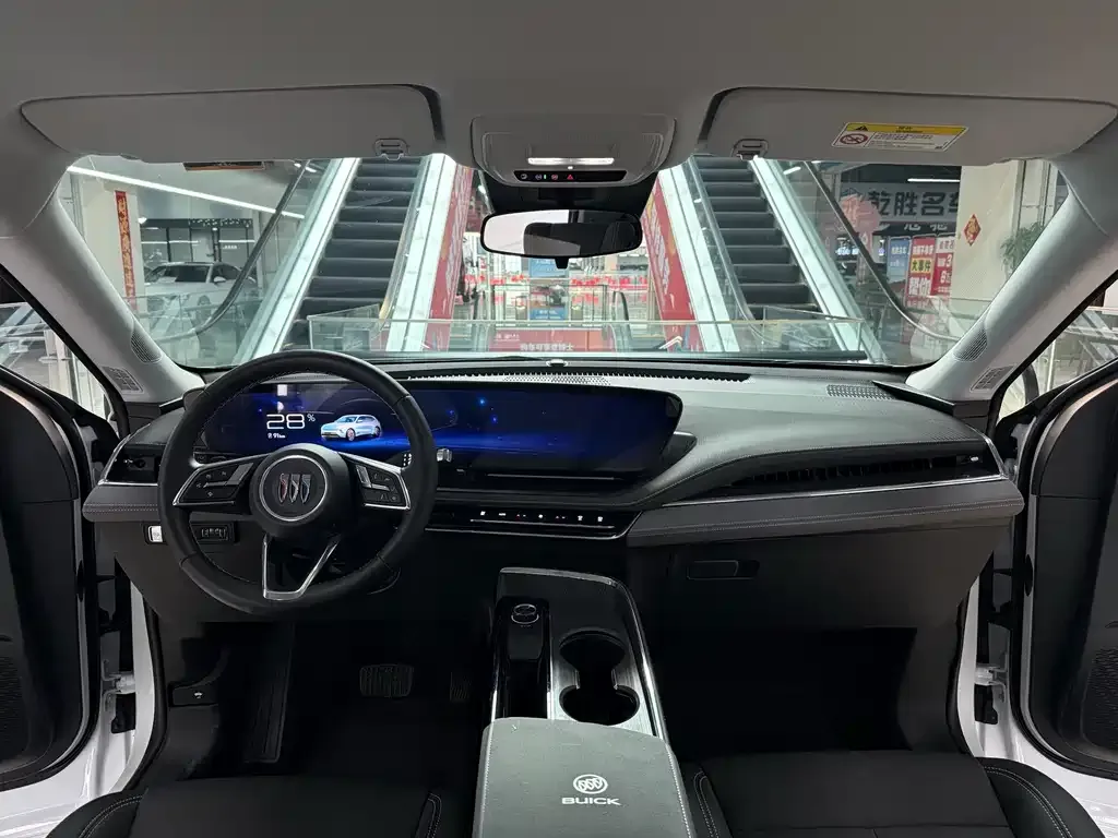 Buick E5 2025 из CN, фото 3
