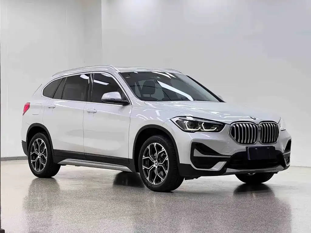 BMW X1 — фото 6