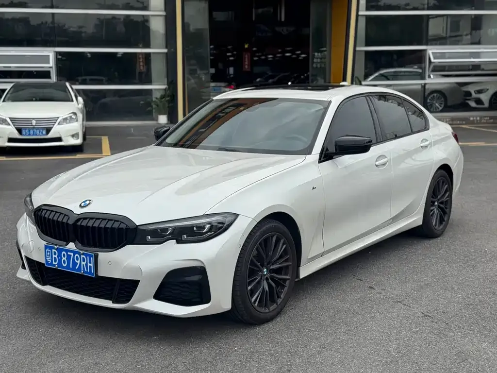 BMW 3 Series — фото 1