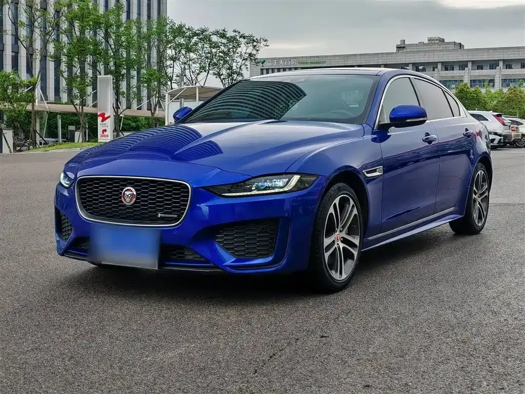 Jaguar XEL — фото 1
