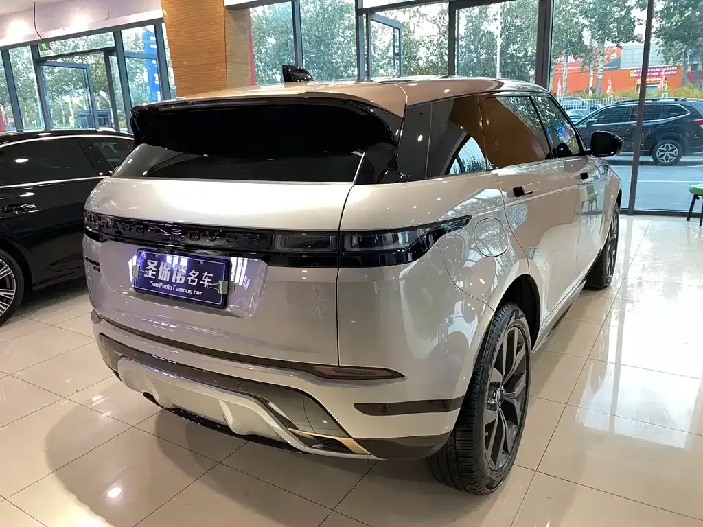 Land Rover Evoque — фото 10