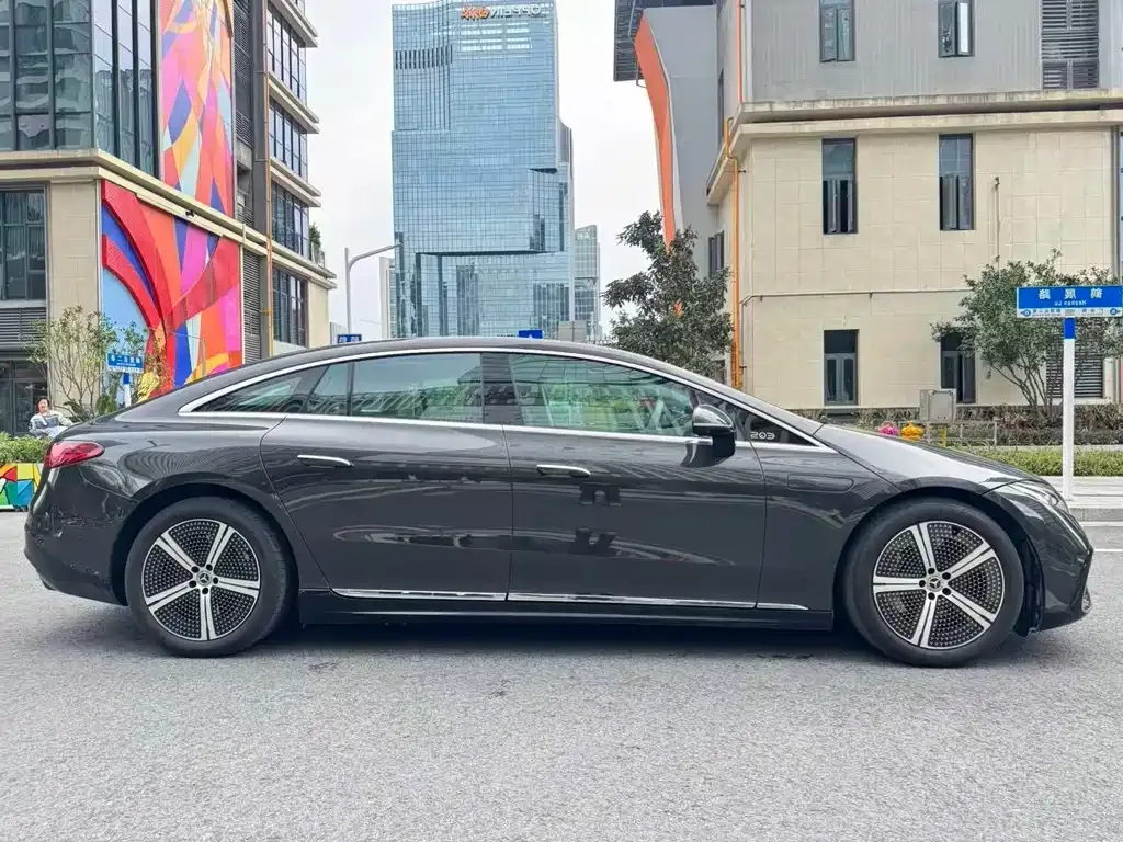 Mercedes-Benz EQS 2024 из CN, фото 5