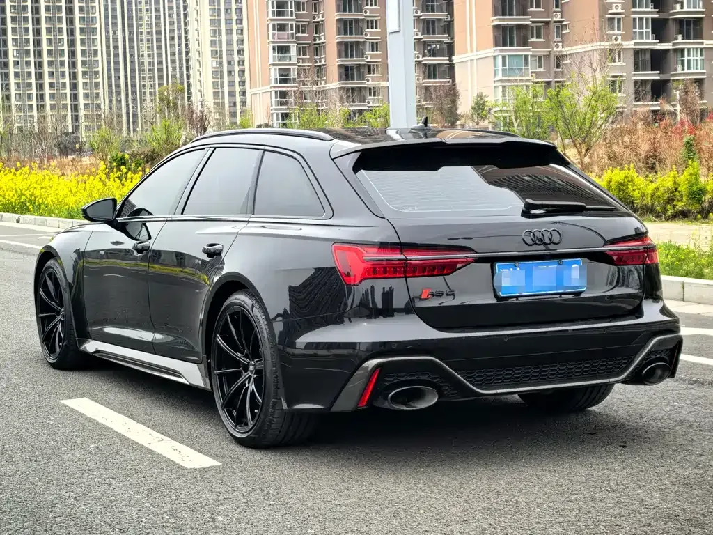 Audi RS 6 2025 из CN, фото 8